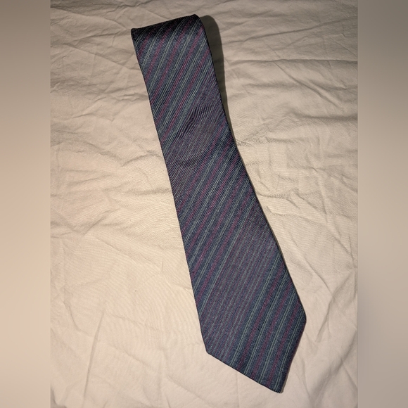 Vintage Christian Dior Silk Men's Tie Blues - Picture 1 of 2